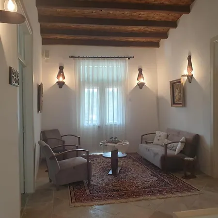 Hotel Dervise Mehmet Lefke-Karadağ