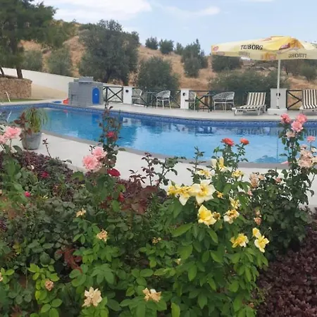 Hotel Dervise Mehmet *