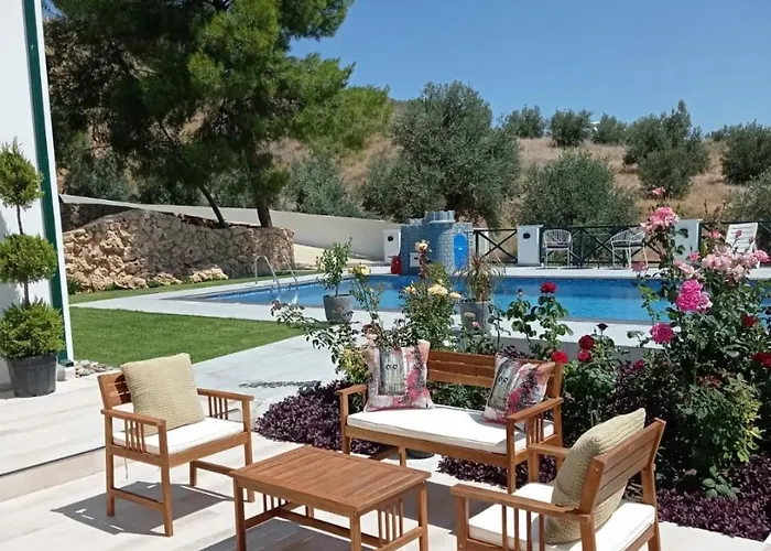 فندق Dervise Mehmet Lefke-Karadağ