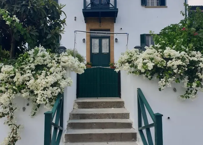 Dervise Mehmet فندق *